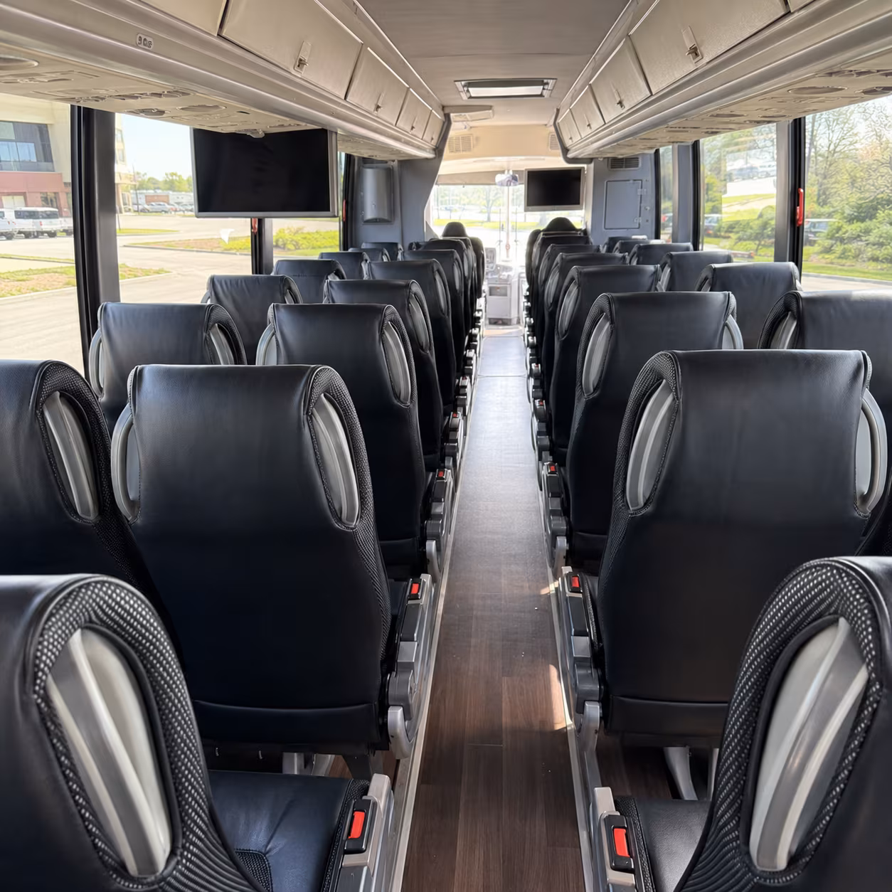everett charter bus rental