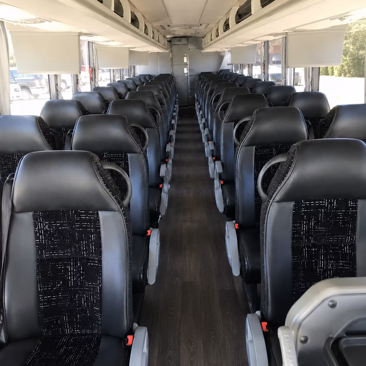 yakima everett charter buses